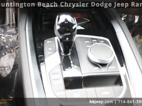 Used 2024 BMW Z4 M40i w/ Premium Package image 18