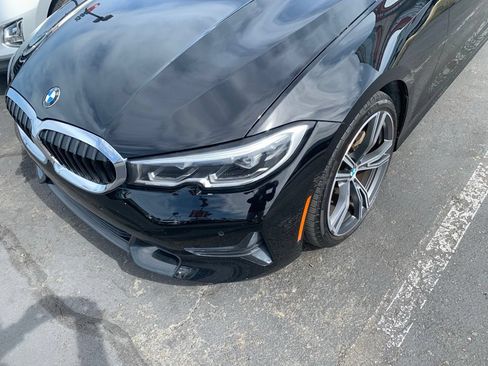 Used 2021 BMW 330i Sedan w/ Convenience Package RWD image 2