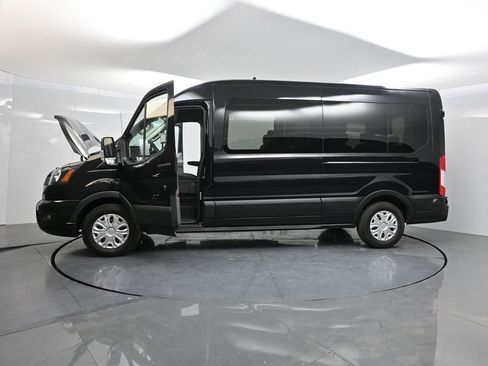 Used 2024 Ford Transit 350 XLT image 43