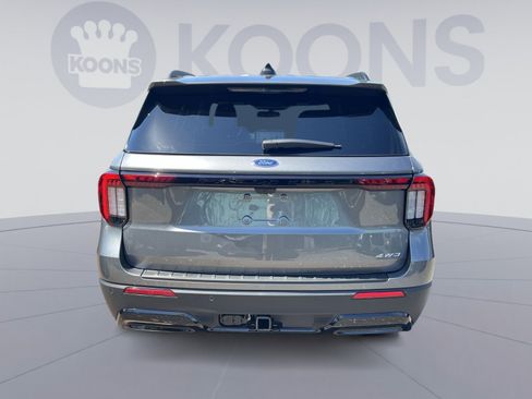 New 2026 Ford Explorer ST-Line AWD/4WD image 10