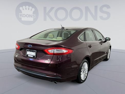 Used 2013 Ford Fusion SE image 4