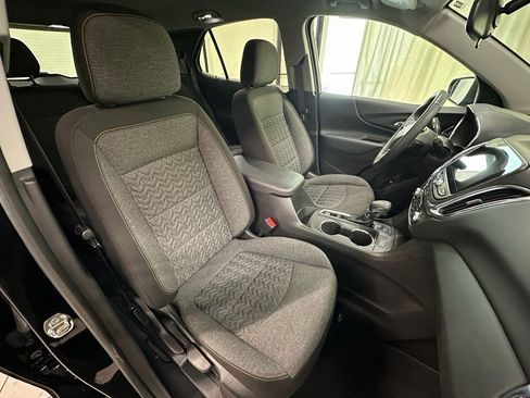 Certified 2024 Chevrolet Equinox LT image 18