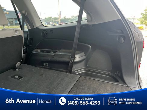 Used 2019 Honda Pilot Touring image 16
