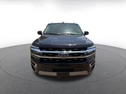 Used 2024 Ford Expedition Limited RWD image 7