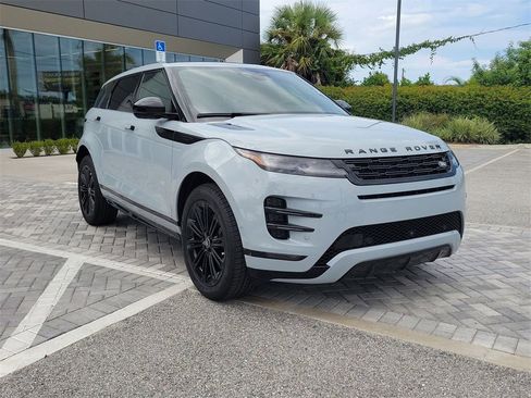 New 2026 Land Rover Range Rover Evoque Dynamic SE image 7