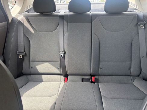 Used 2025 Kia K4 FWD image 37