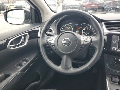 Used 2019 Nissan Sentra SV w/ Special Edition Package image 7