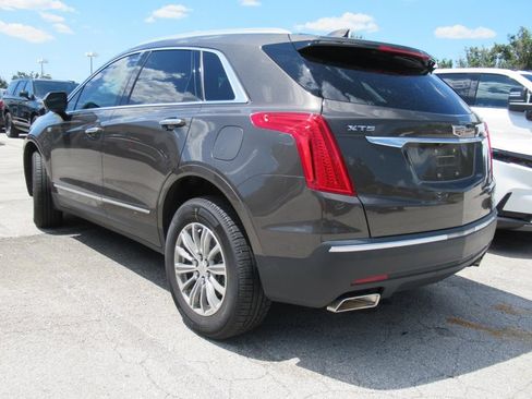 Used 2019 Cadillac XT5 Luxury FWD image 6