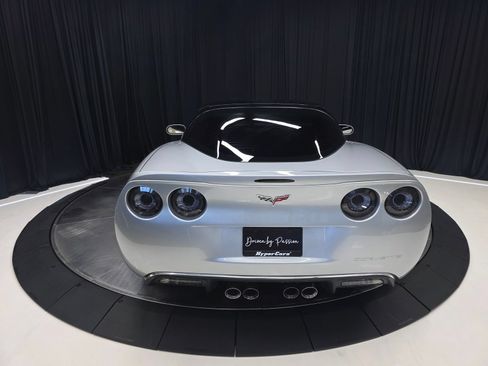 Used 2009 Chevrolet Corvette Coupe w/ Preferred Equipment Group RWD image 13