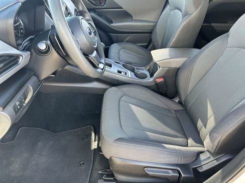 Used 2024 Subaru Crosstrek 2.0i Premium image 15
