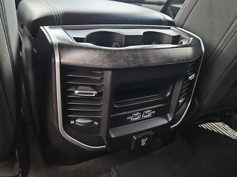 Used 2021 RAM 1500 Big Horn image 21