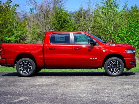 New 2026 RAM 1500 Laramie w/ Laramie Southwest Edition AWD/4WD image 5