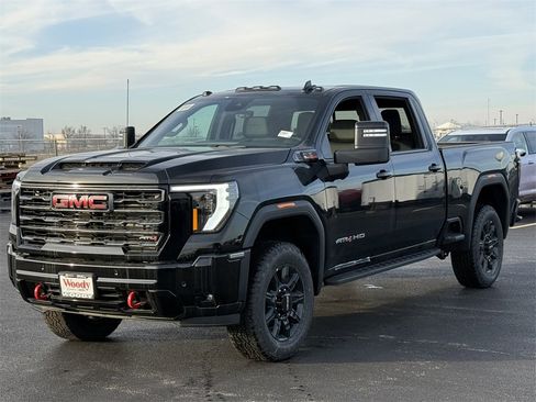New 2026 GMC Sierra 3500 AT4 w/ AT4 Premium Plus Package image 4