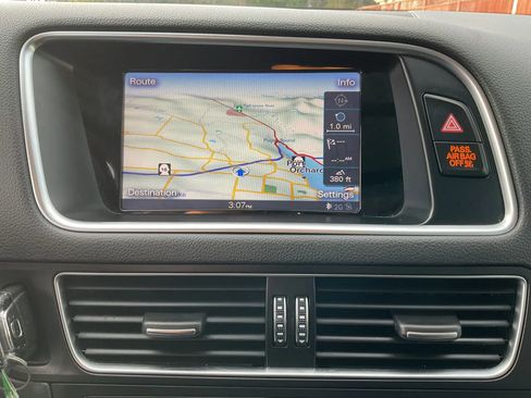 Used 2015 Audi Q5 3.0T Prestige w/ Prestige Package image 18