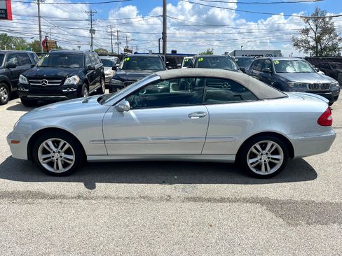 Used 2006 Mercedes-Benz CLK 350 Cabriolet image 2