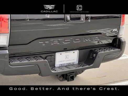 Used 2020 Toyota Tacoma TRD Sport w/ TRD Premium Sport Package image 7