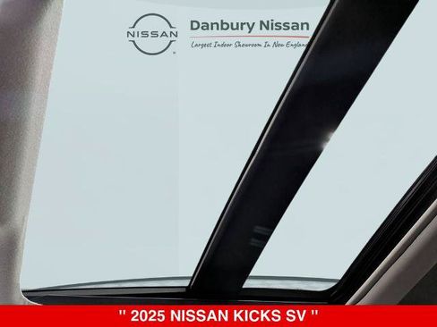 Certified 2025 Nissan Kicks SV w/ SV Premium Package AWD/4WD image 27