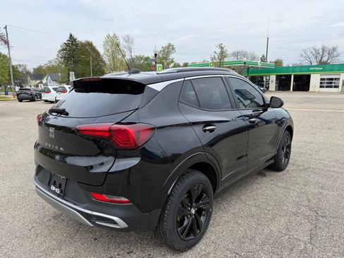 Used 2024 Buick Encore GX Sport Touring AWD/4WD image 5