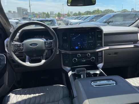 Used 2024 Ford F150 Platinum w/ Equipment Group 703A Plus AWD/4WD image 17