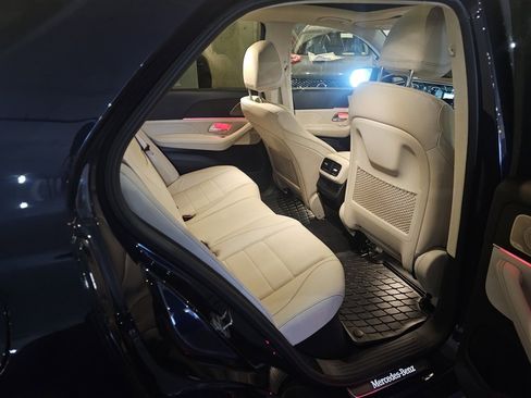 Used 2022 Mercedes-Benz GLE 350 4MATIC image 9