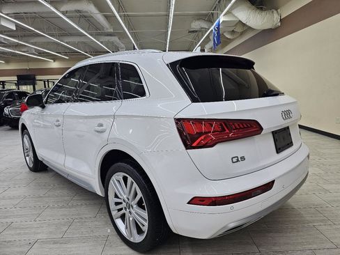 Used 2018 Audi Q5 2.0T Premium Plus w/ Premium Plus Package AWD/4WD image 9