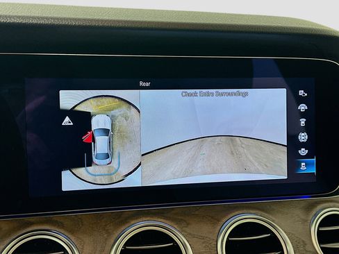 Certified 2022 Mercedes-Benz E 350 E 350 image 18