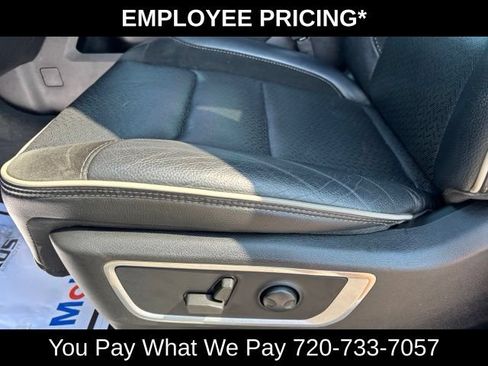 Used 2022 RAM 1500 Laramie AWD/4WD image 17