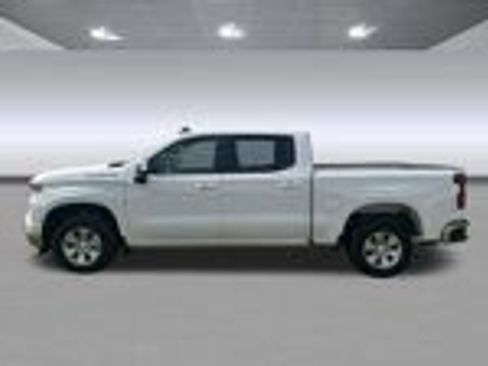 Used 2025 Chevrolet Silverado 1500 LT RWD image 5