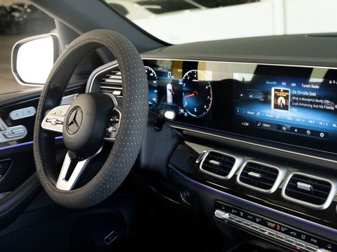 Used 2022 Mercedes-Benz GLE 350 image 29