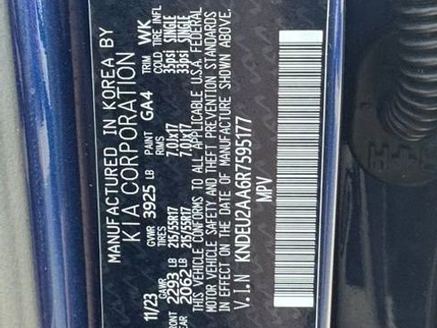 Certified 2024 Kia Seltos S image 14