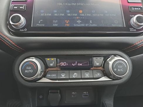 New 2025 Nissan Versa SR image 4