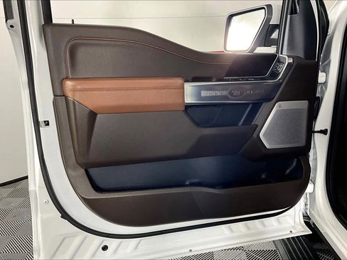 Used 2025 Ford F150 King Ranch w/ FX4 Off-Road Package image 19