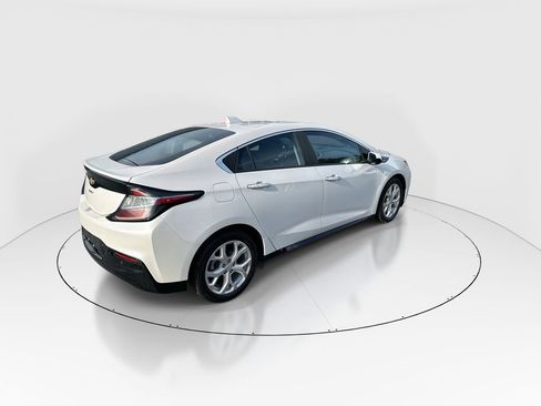 New 2027 Chevrolet Bolt RS FWD image 8