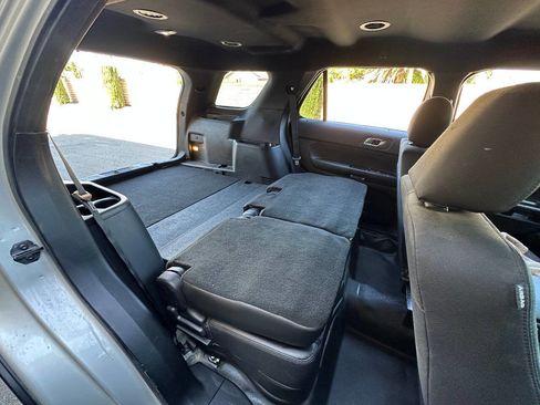 Used 2016 Ford Explorer 4WD Police Interceptor image 29
