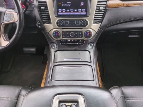 Used 2016 GMC Yukon XL Denali w/ Open Road Package RWD image 19