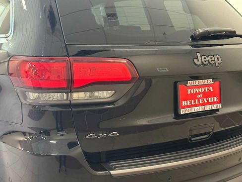 Used 2020 Jeep Grand Cherokee High Altitude AWD/4WD image 7