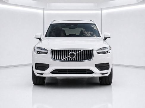 Used 2021 Volvo XC90 T5 Momentum AWD/4WD image 5