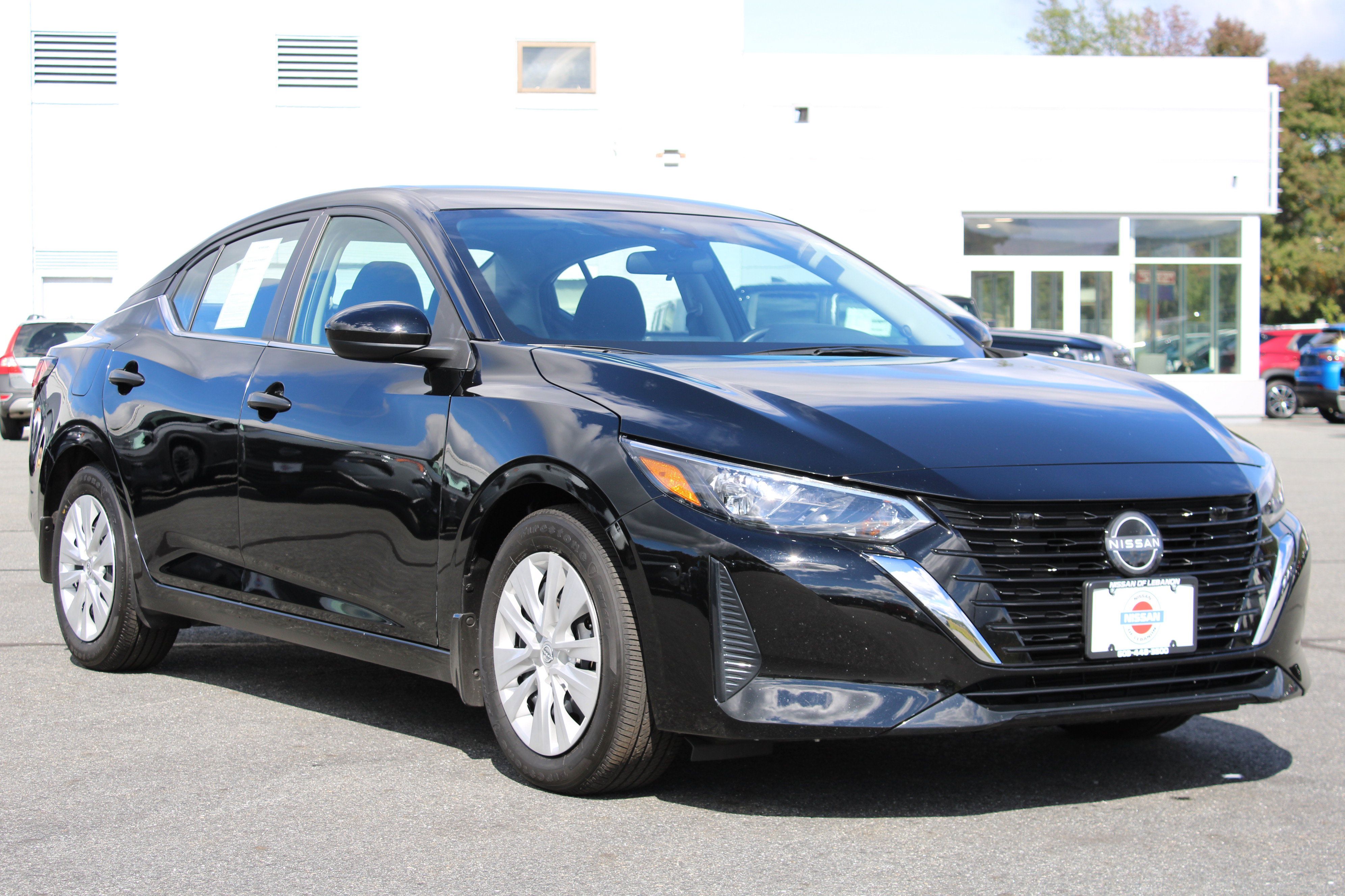 Used 2025 Nissan Sentra S FWD image 3