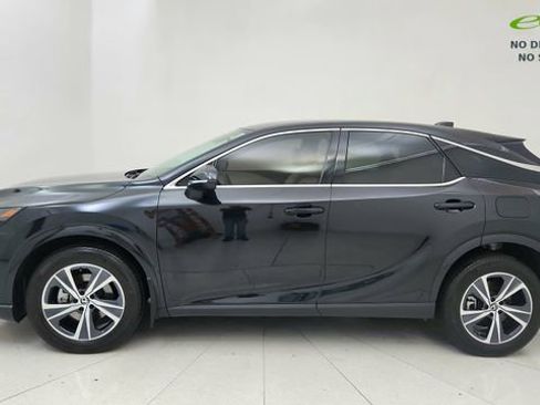 Used 2024 Lexus RX 350 FWD w/ Technology Package image 3