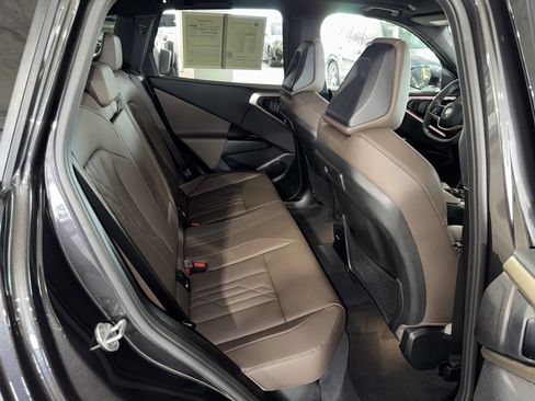 Used 2025 BMW X3 xDrive30i w/ Premium Package image 13