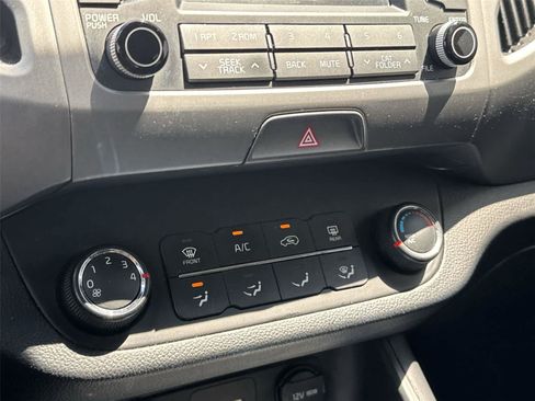 Used 2016 Kia Sportage LX AWD/4WD image 32