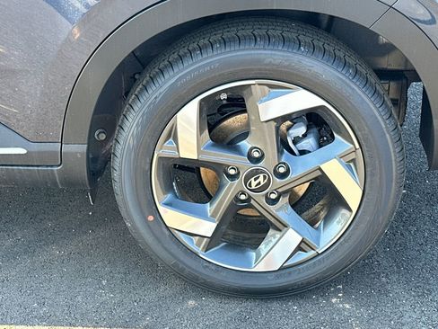 New 2026 Hyundai Venue SEL image 19