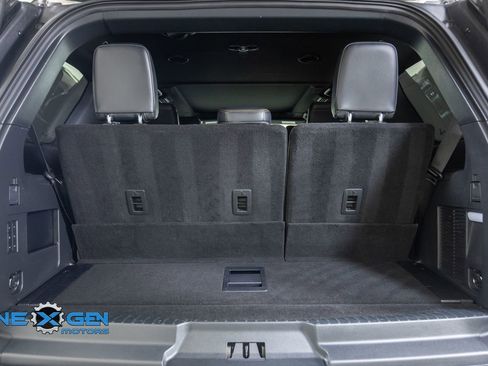 Used 2023 Ford Expedition Platinum AWD/4WD image 35