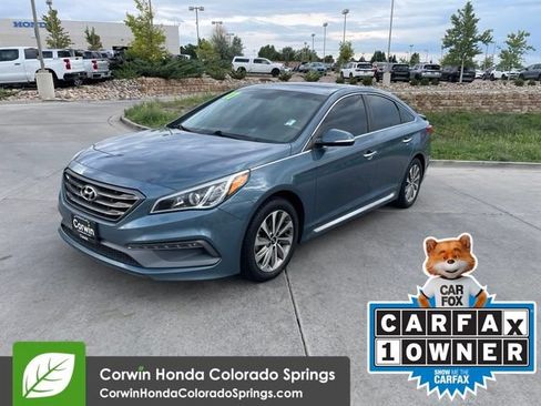 Used 2017 Hyundai Sonata Sport w/ Value Edition Package 02 FWD image 4