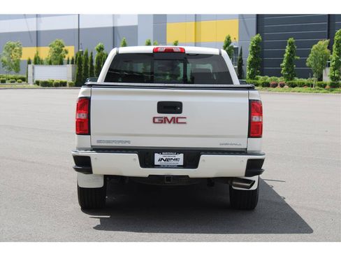 Used 2015 GMC Sierra 1500 Denali AWD/4WD image 3