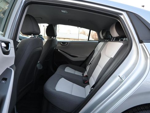 Used 2020 Hyundai Ioniq Blue FWD image 17