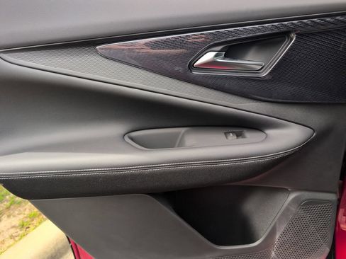 New 2025 Chevrolet Blazer EV LT AWD/4WD image 31