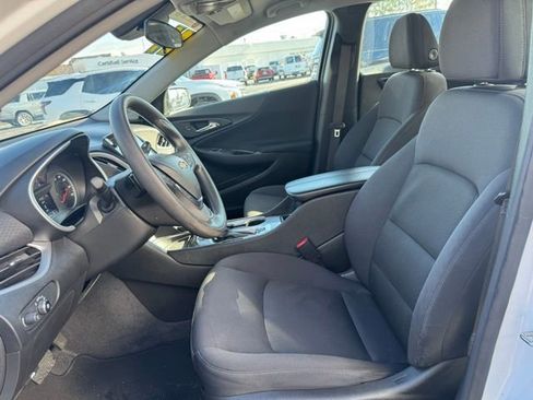 Used 2024 Chevrolet Malibu LT image 13