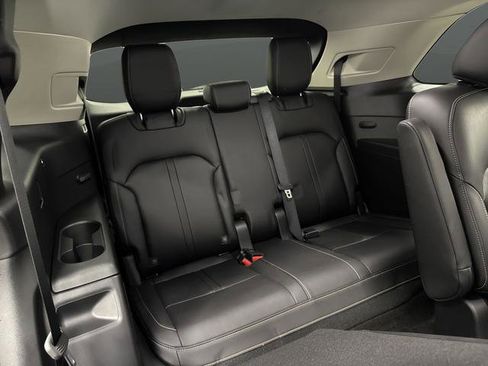 Used 2024 MAZDA CX-90 3.3 Turbo w/ Preferred Plus image 31