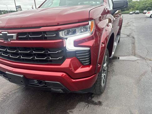 Used 2025 Chevrolet Silverado 1500 RST AWD/4WD image 10